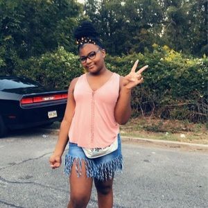 Meet your Posher, Christyana